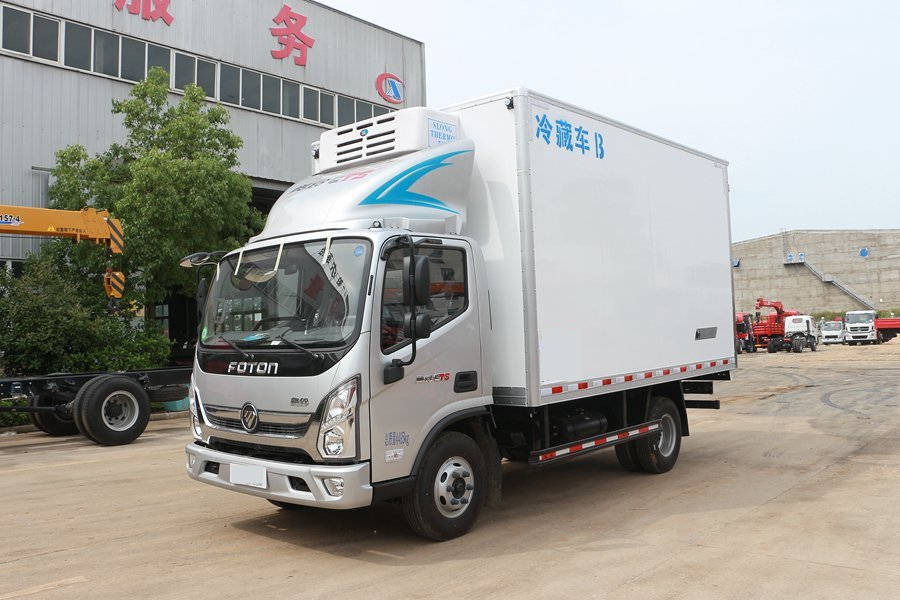 福田奧鈴4.2米冷藏車