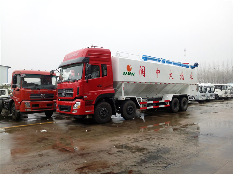 東風天龍40立方散裝飼料車