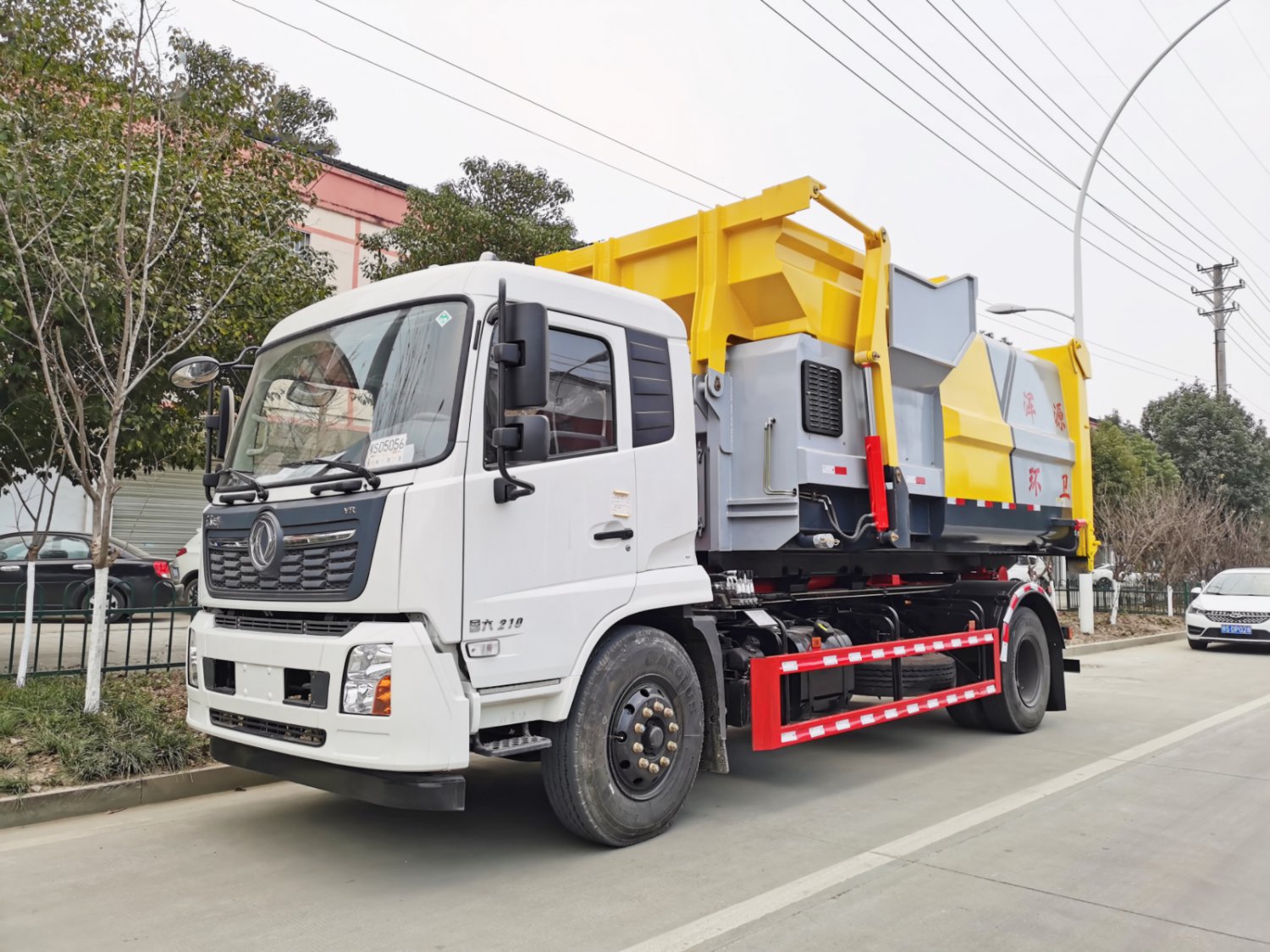 國六東風(fēng)天錦12方勾臂套臂垃圾車