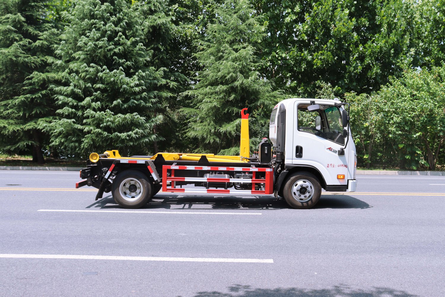 程力勾臂車