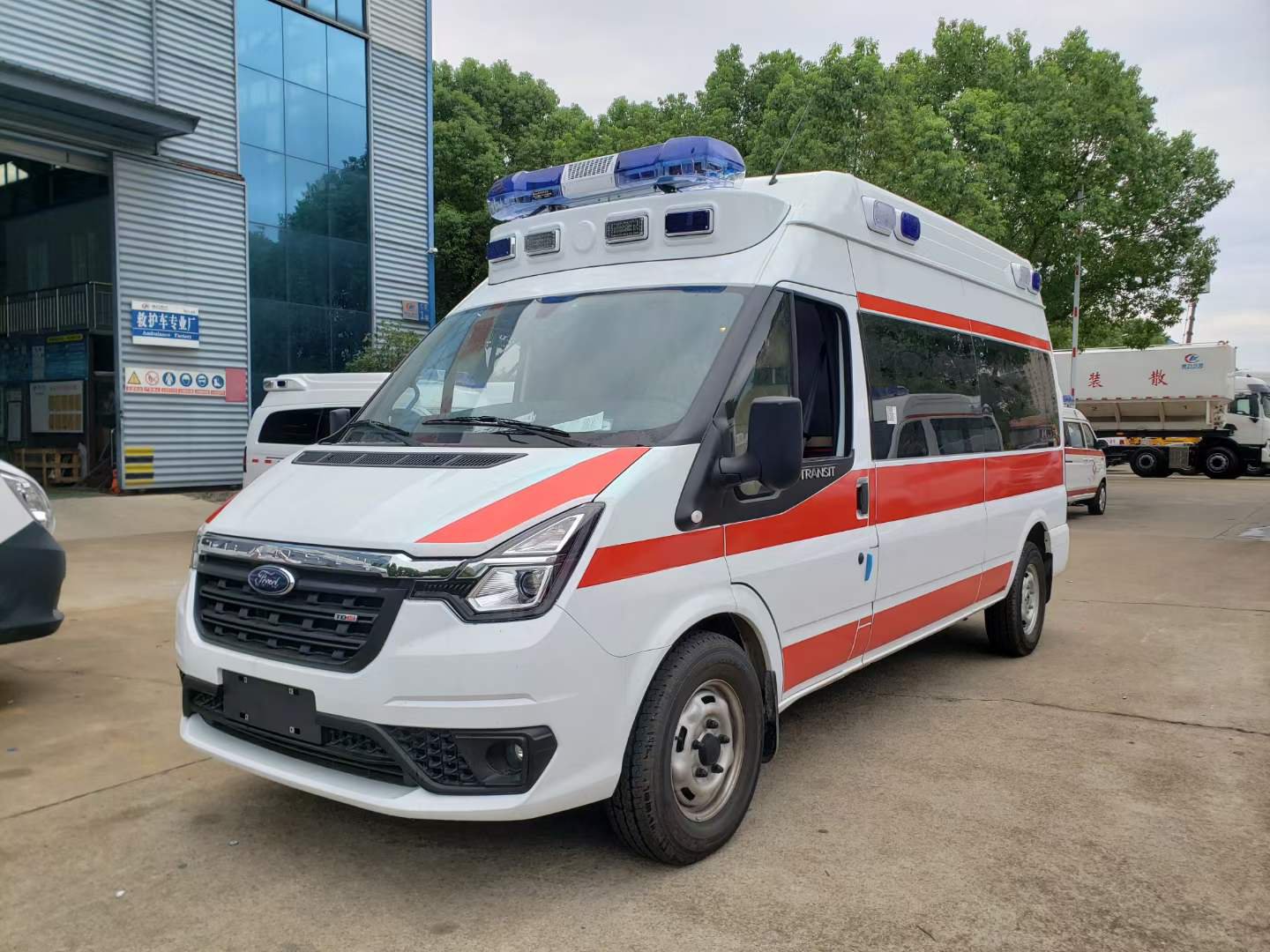 福特新全順V348非急救轉(zhuǎn)運服務車